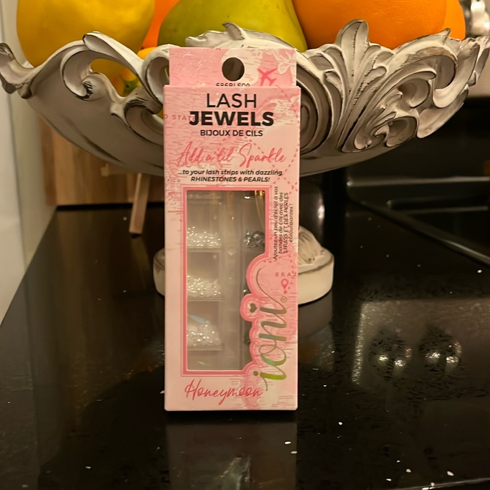 Lash jewels 💎 NEW